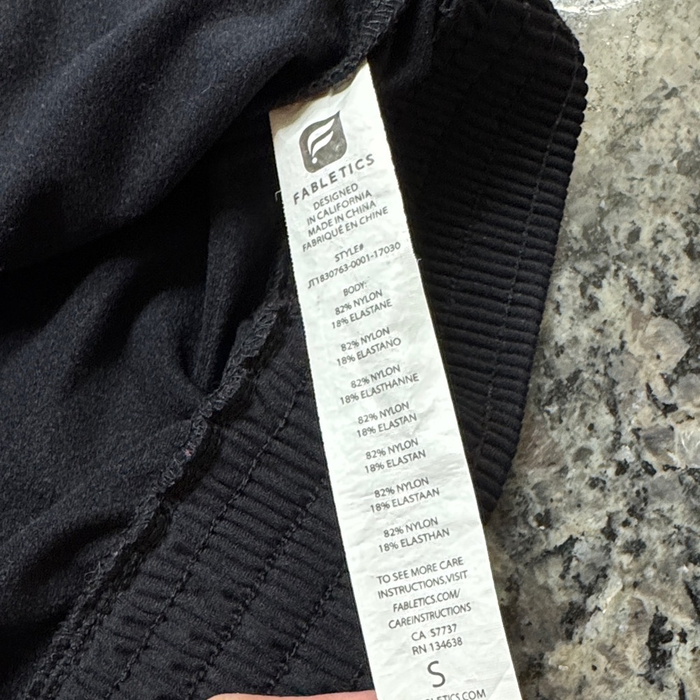 Fabletics Black Full-Zip Lightweight Jacket EUC S - image 8